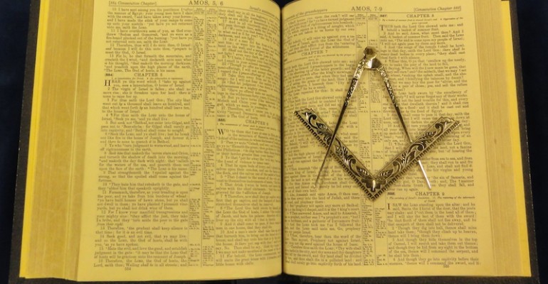 Holy Bible, Square, and Compass, arranged for the second degree in the Book of Amos.